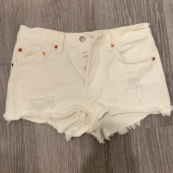 White LEVI'S 501 Denim Short - Picture 5 of 8